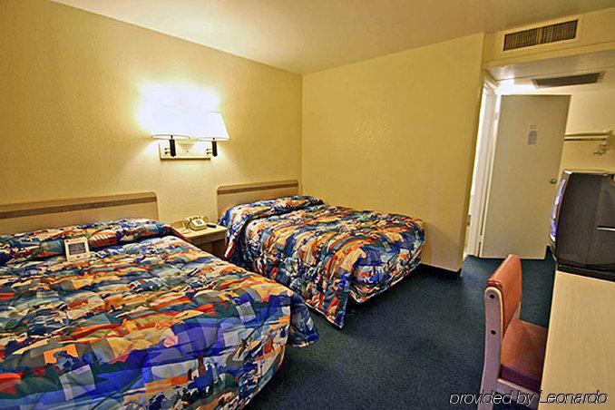 Motel 6 Weed - Mount Shasta Exterior photo