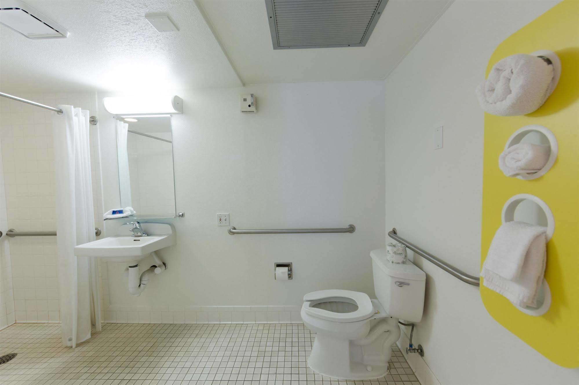 Motel 6 Weed - Mount Shasta Exterior photo